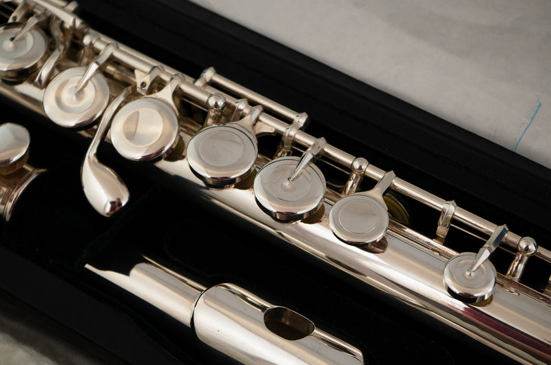 Pre-owned Pearl PF665E Flute