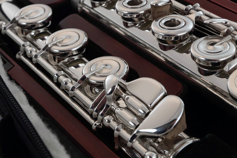 Pre-owned Pearl 795RBE Elegante B Foot Flute