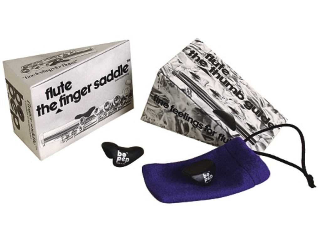 bopep216blackflutefingersaddle John Packer